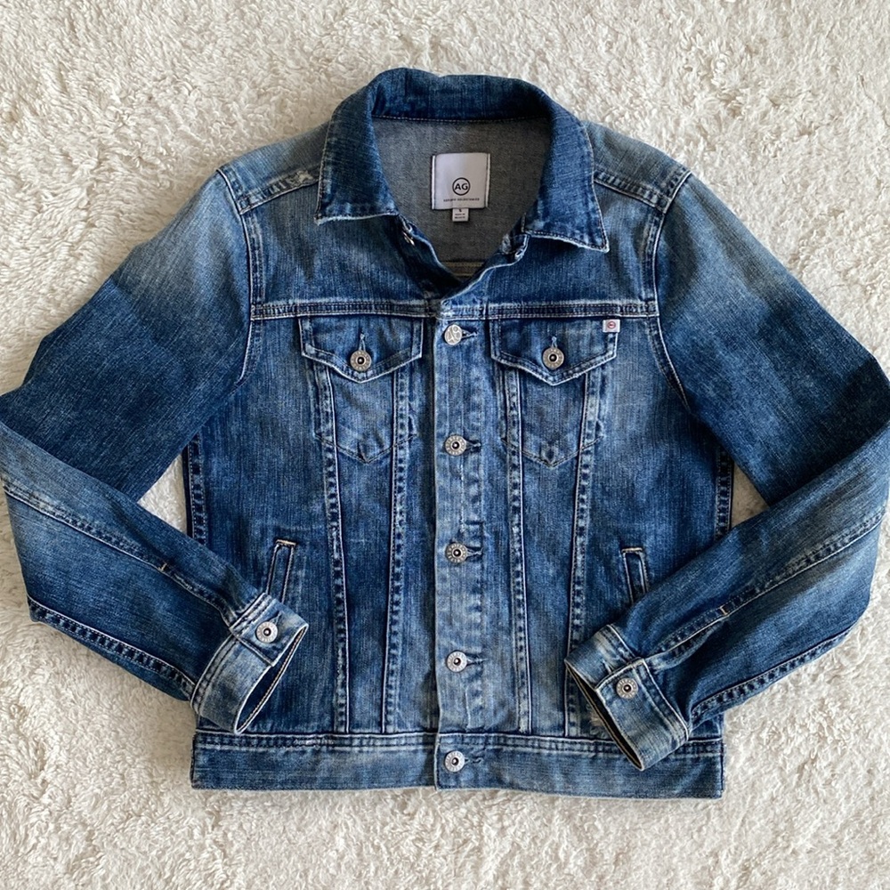 ❤️ AG Mya Distressed Denim Jacket Size Small NWOT